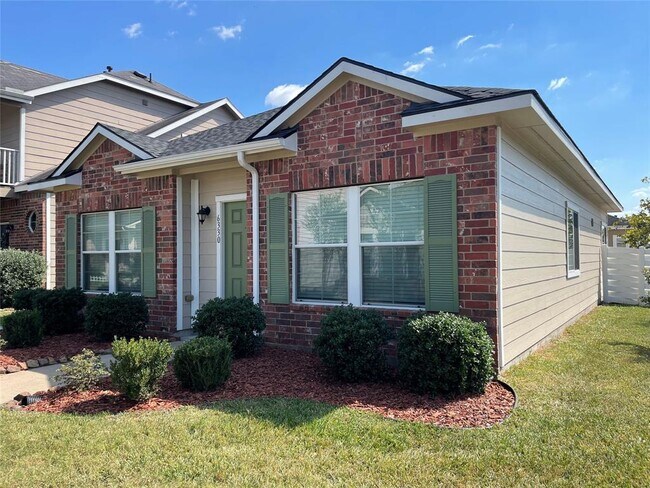 Building Photo - 6330 Provident Green Dr