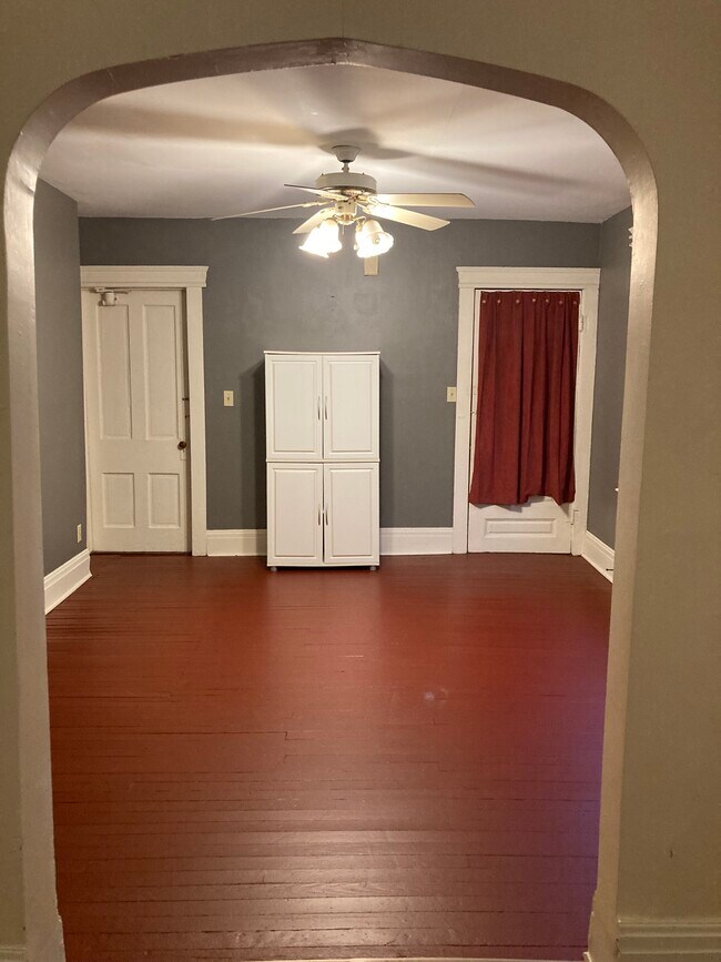 Dining room - 2386 Professor Ave