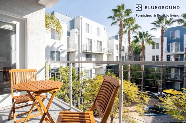 Foto del edificio - 5535 Westlawn Ave