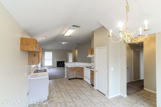 Building Photo - 3 br, 2 bath House - 508 Windsong