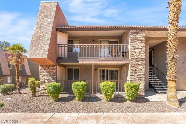 Foto del edificio - 5062 River Glen Dr