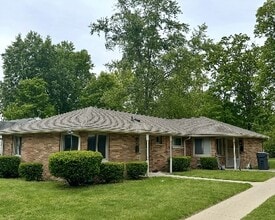 Building Photo - 517 S Coventry Dr
