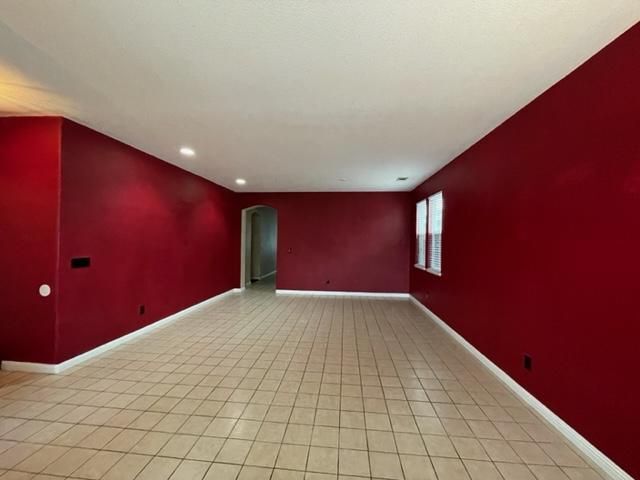 Foto del edificio - 1322 Yosemite Cir