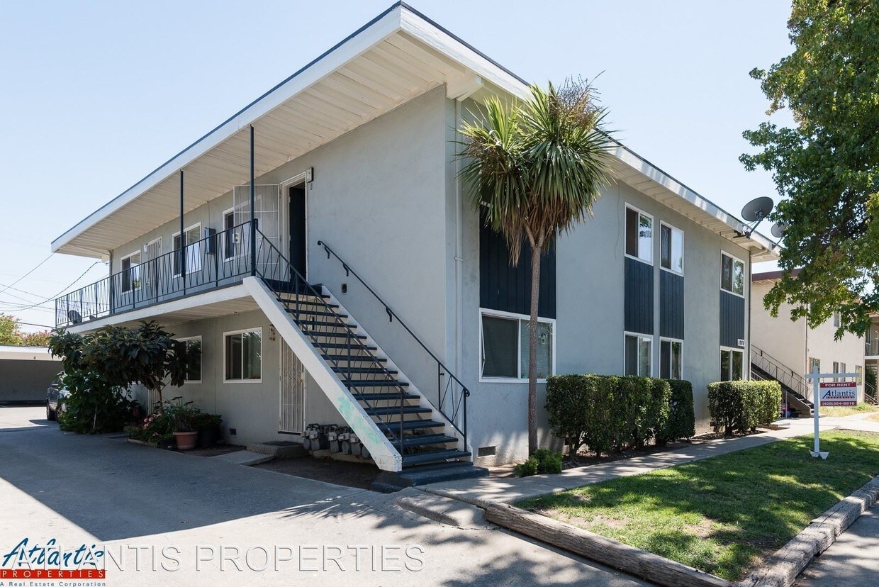 1088 Roewill Dr, San Jose, CA 95117 Room for Rent in San Jose, CA