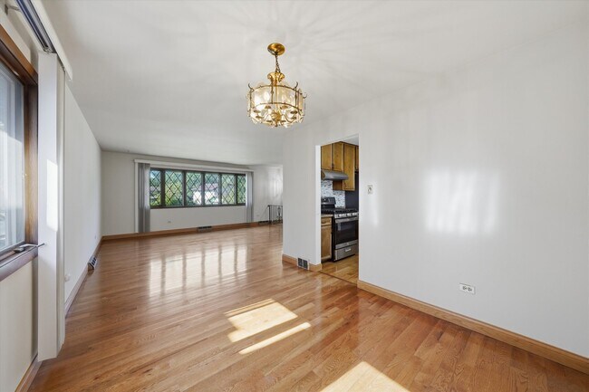 Foto del edificio - 4050 Violet Ln