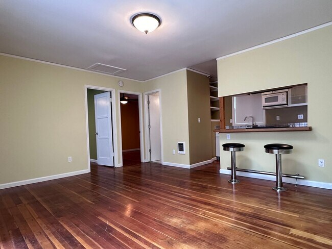 Foto del edificio - Modern and Affordable in Cully