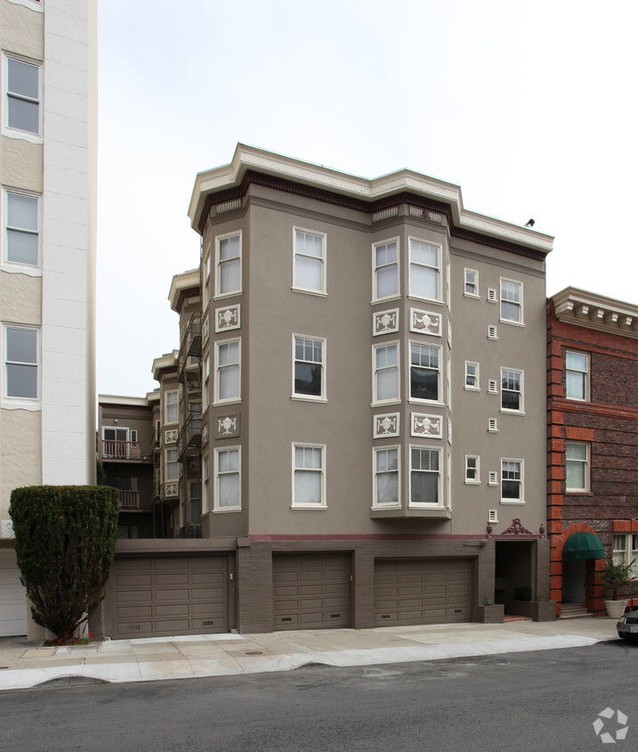 Building Photo - 1730 Vallejo St