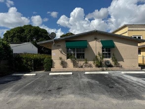 Building Photo - 1329 NE 17th Ave