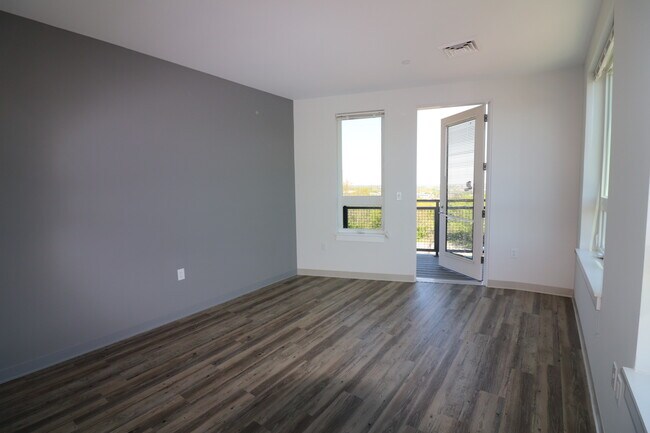 Building Photo - 148 Washington St