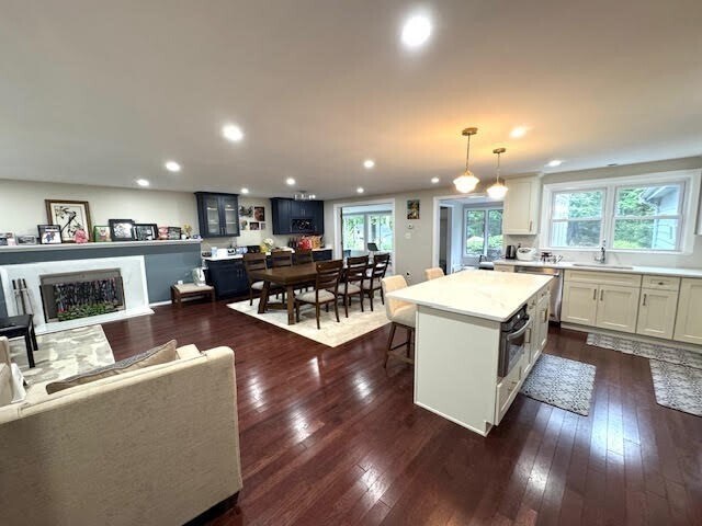 Building Photo - 31 Hayden Ln