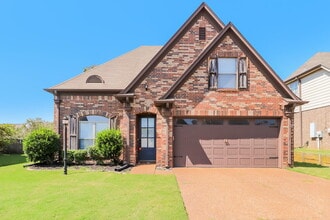 Building Photo - 110 Birch Springs Dr