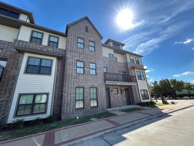 Foto del edificio - 632 Clay St