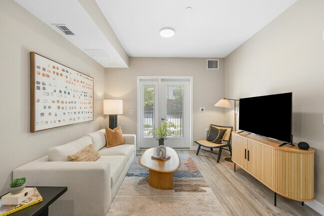 182-web-o-mls-775-n-6th-st - The Hayley