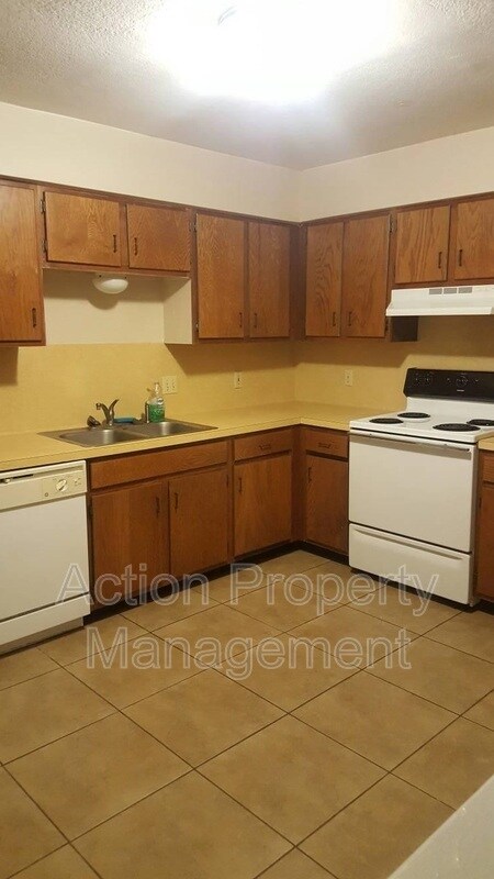 Foto del edificio - 6628 Hardwick St