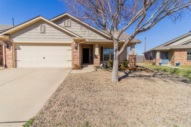 Building Photo - 1009 Bear Mountain Dr