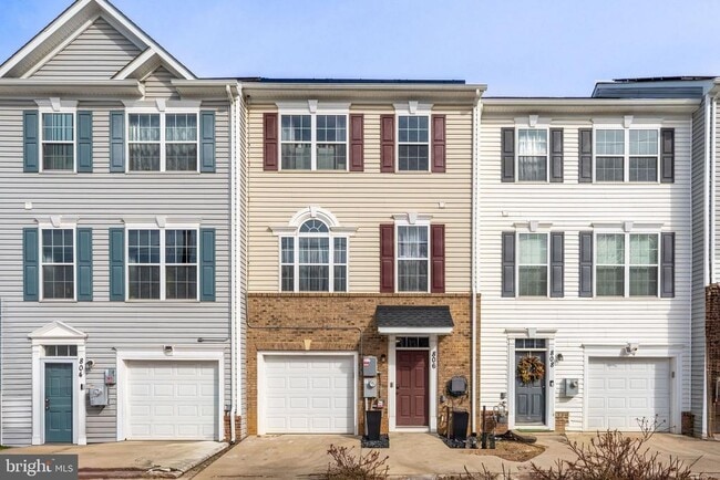 Foto del edificio - 806 Maury Ave