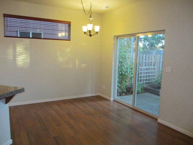 Building Photo - Must See! New price! Amazing Value! Awesom...