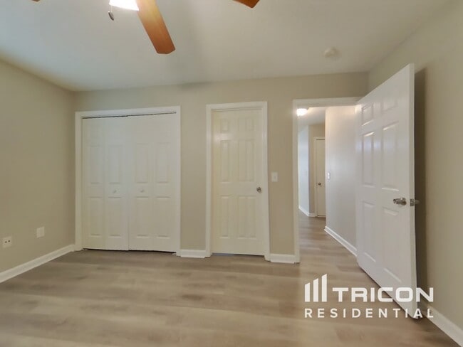Foto del edificio - 7594 Stonebush Way