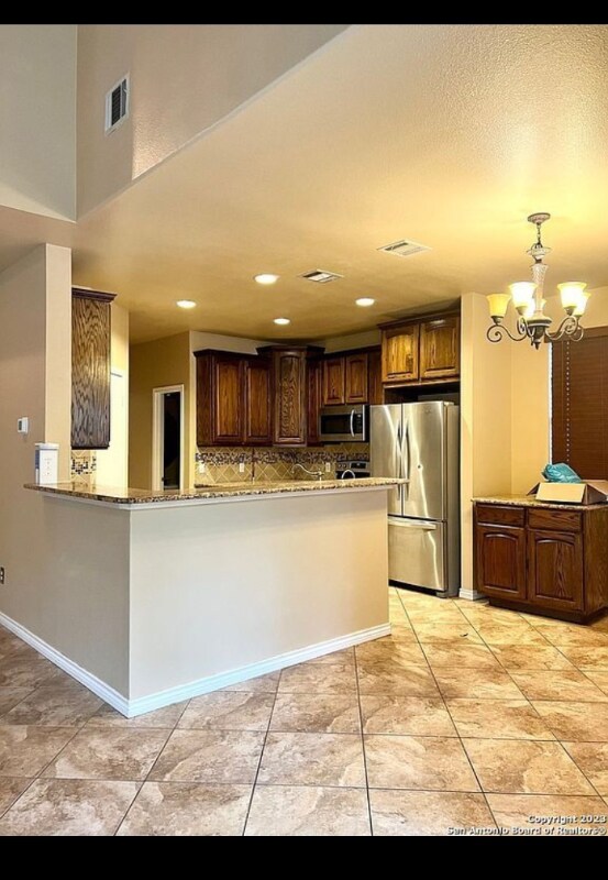 Building Photo - 10326 Rainbow Creek