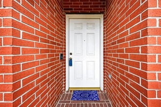 Building Photo - 8827 Boulder Springs Dr