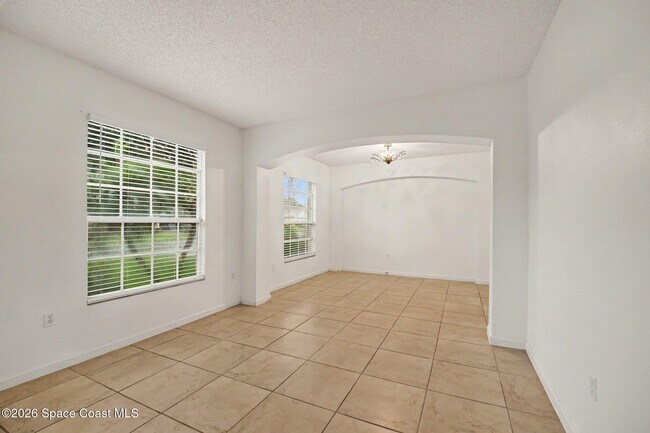 Building Photo - 1553 Payette Ln