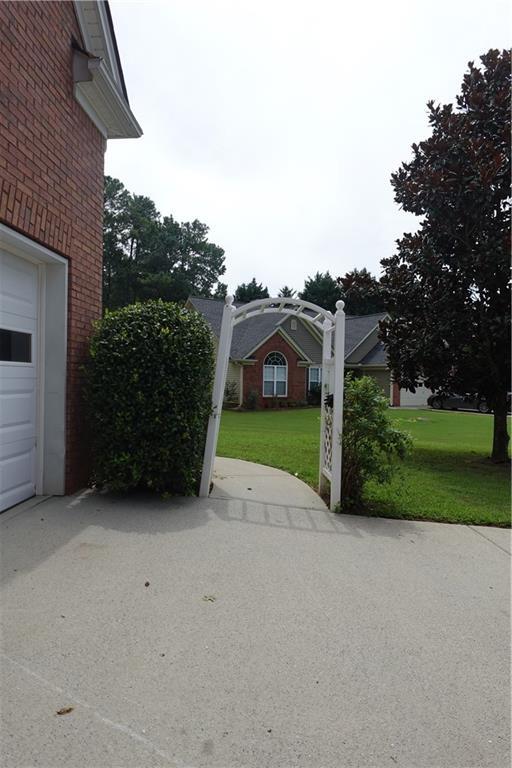 Foto del edificio - 442 John Stewart Pl