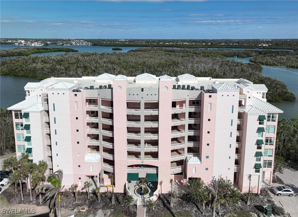 Primary Photo - 262 Barefoot Beach Blvd