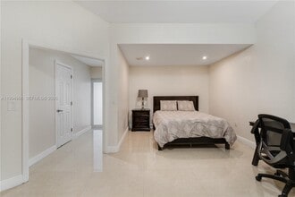 Building Photo - 15250 SW 154th Terrace