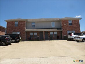 Building Photo - 3602 Malibu Ln Building Photo - 3602 Malibu Ln