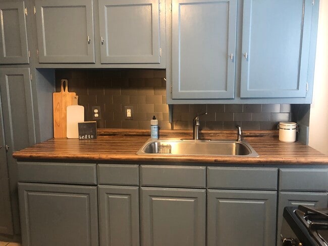 Cocina - 929 West Main Street