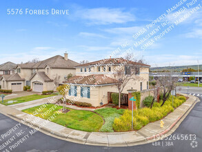 Building Photo - 5576 Forbes Dr