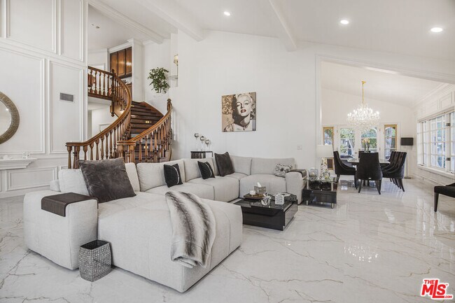 Foto del edificio - 6111 County Oak Rd