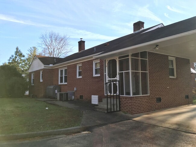 Foto del edificio - Large Lawrenceville Rancher