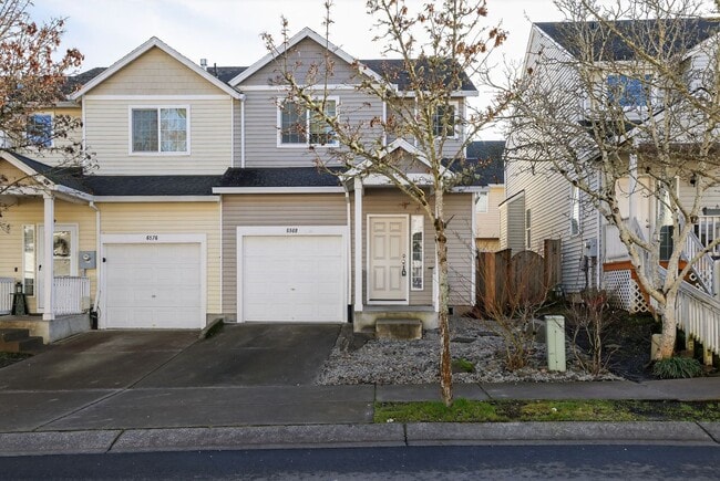 Building Photo - 6568 NE Deer Run St