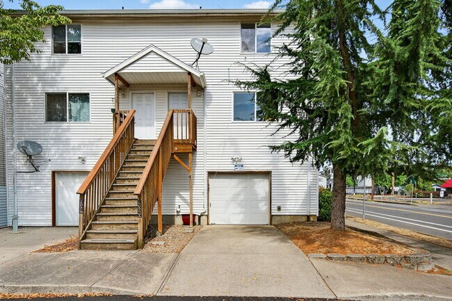 Foto del edificio - 2529-2529 SE 136th Ave