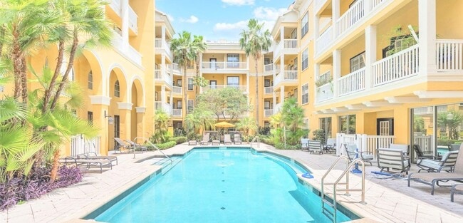 Foto del edificio - FOR RENT!!!  Beautiful Pool View Wood Floors Condo @ Park North Downtown Orlando!