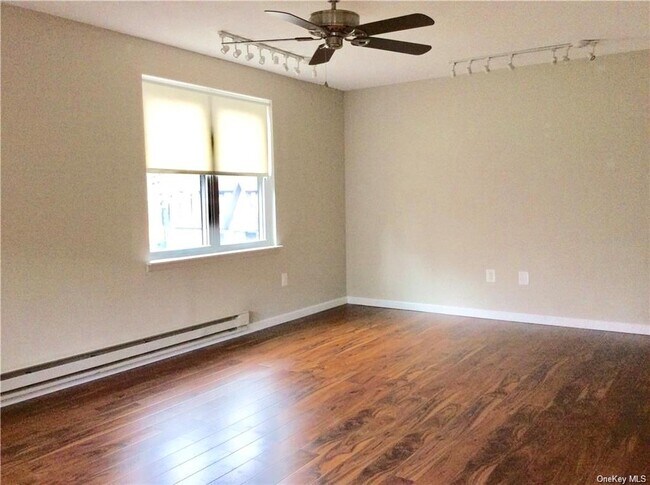 Foto del edificio - 729 Sierra Vista Ln