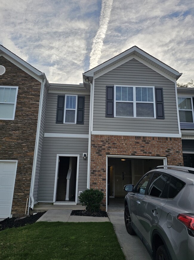 Building Photo - 403 Sea Grit Ct
