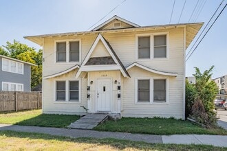 Building Photo - 1509 Park Pl Ave