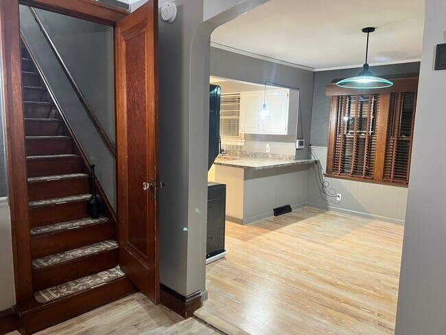 Foto del edificio - 205 W Chestnut St
