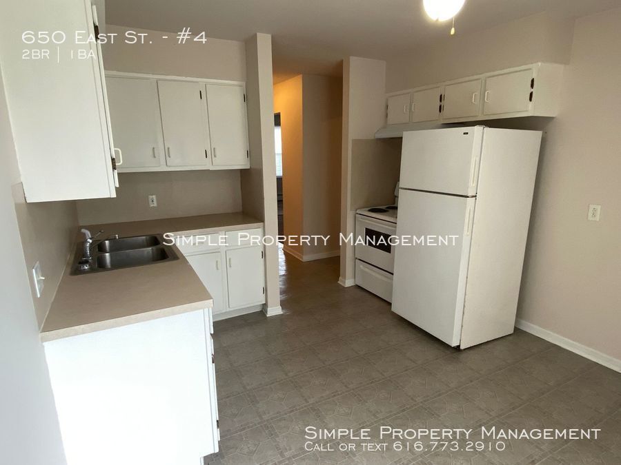 Primary Photo - 650 East St