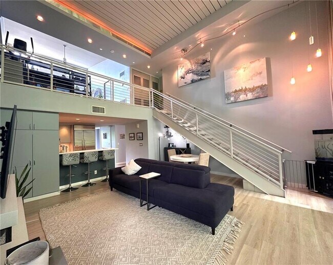 Foto del edificio - 490 North Highland Avenue Northeast
