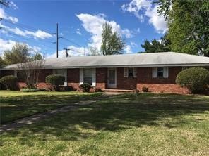 Primary Photo - 2106 Pin Oak Dr