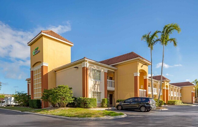 Foto del edificio - Furnished Studio-Boca Raton - Commerce