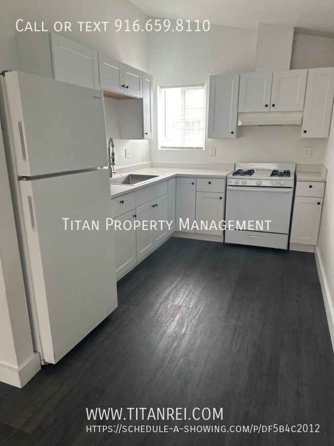 Building Photo - North Sac 2bed Unit!  Call (916) 659-8110 ...