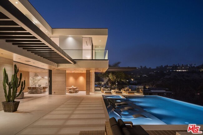 Building Photo - 2436 Jupiter Dr