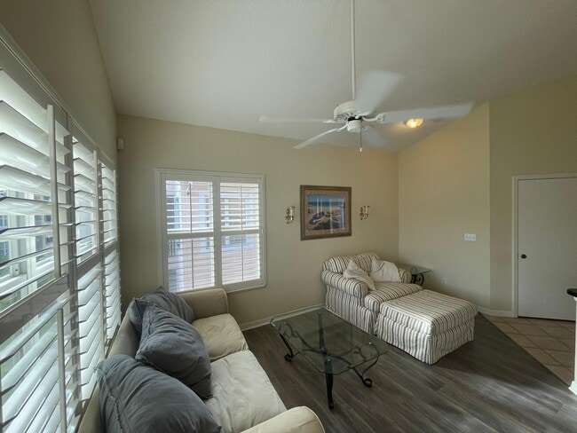 Building Photo - 9963 Perfect Dr