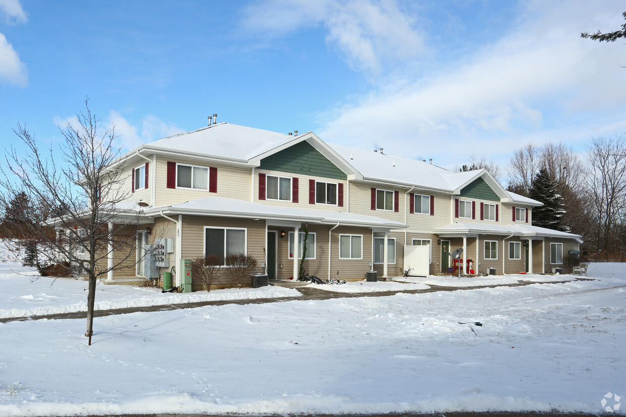 Primary Photo - Green Park Townhomes