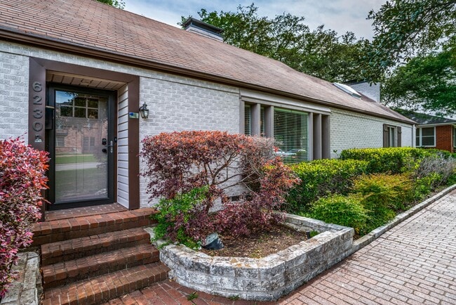 Foto del edificio - 6230 Preston Crest Ln