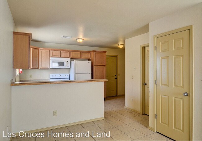 Building Photo - 2 br, 2.5 bath House - 3381 Valverde Loop